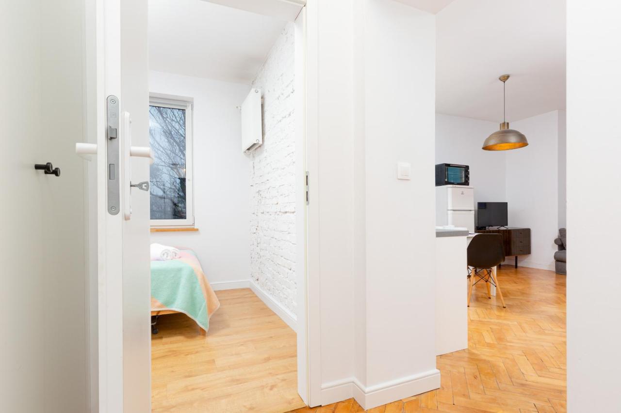 Mokotow Apartment Metro Raclawicka By Renters วอร์ซอ ภายนอก รูปภาพ